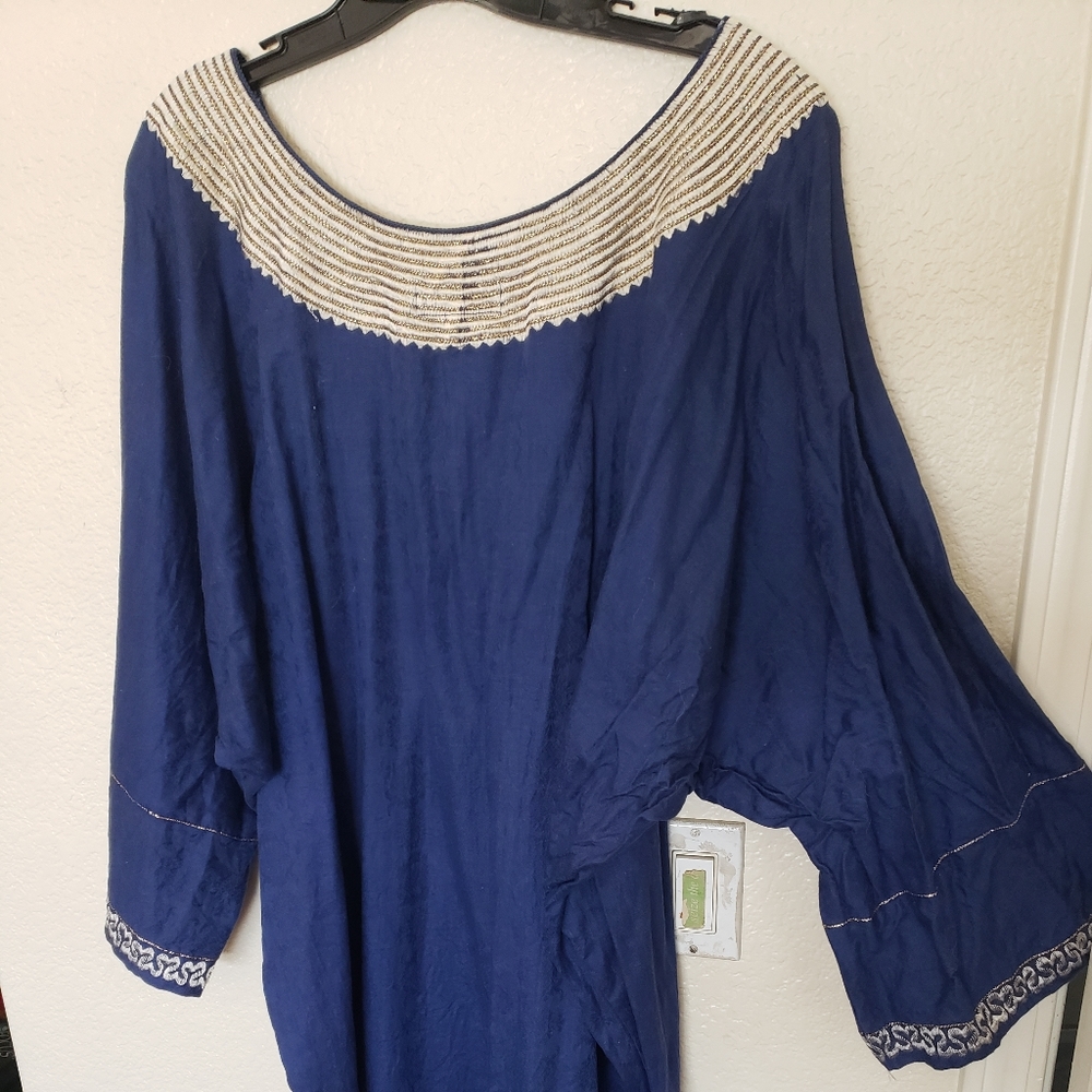 Muumuu - Picture 2 of 3